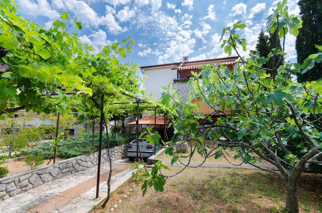 Apartment Bozena プナト エクステリア 写真