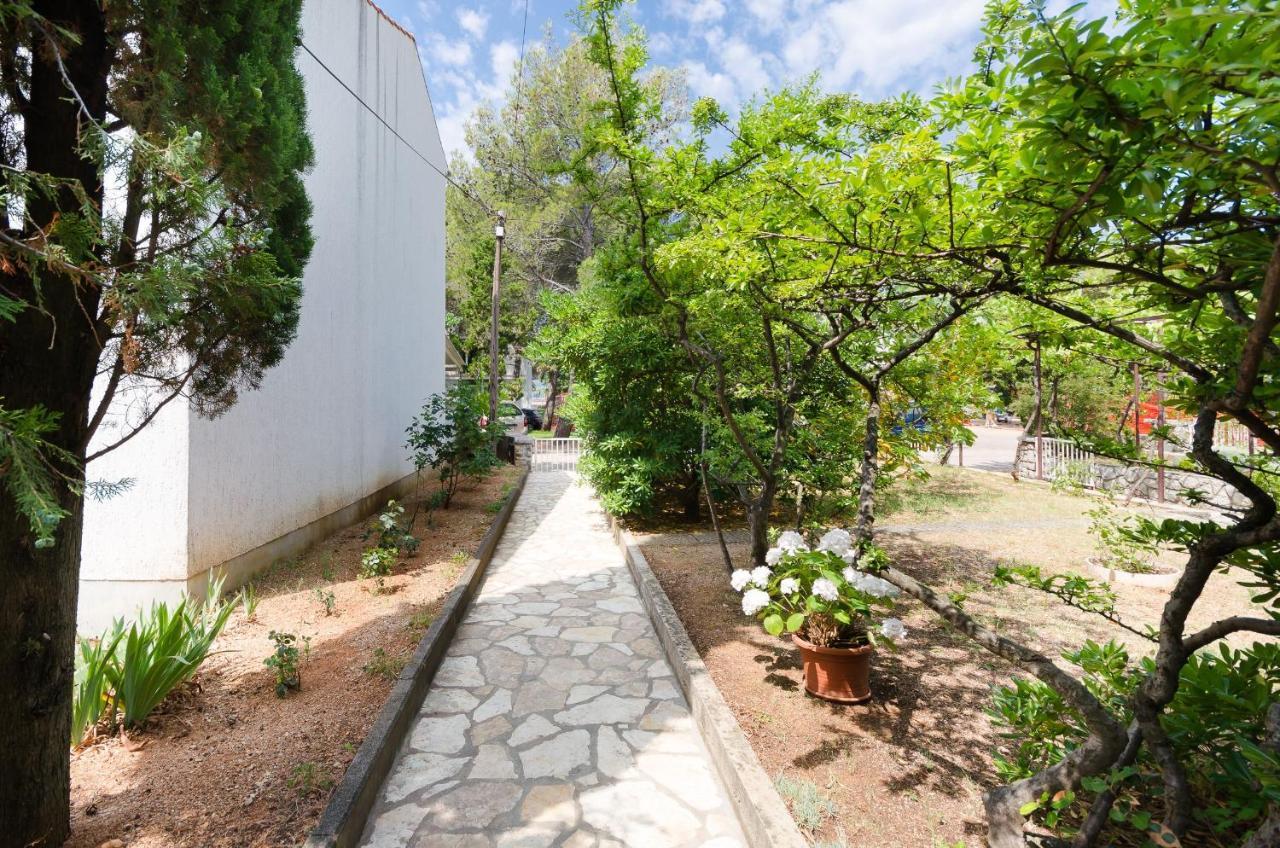 Apartment Bozena プナト エクステリア 写真